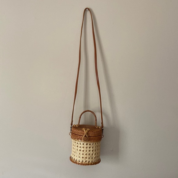 Boho Cottage Core Basket Purse - Picture 1 of 5